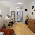 Rent 1 bedroom apartment of 50 m² in Vila Nova de Gaia