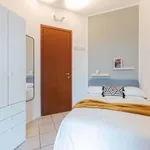 Rent a room of 67 m² in Turin