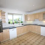 Rent 5 bedroom house in South East England