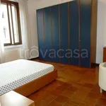 Rent 4 bedroom apartment of 110 m² in Milano