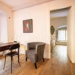 Rent 4 bedroom apartment of 90 m² in Firenze