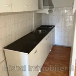 Rent 2 bedroom house of 46 m² in Vénéjan