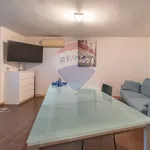 Affitto 5 camera casa di 220 m² in Padenghe sul Garda