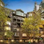 Rent 2 bedroom apartment in Melbourne