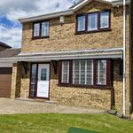 Rent 3 bedroom house in East Midlands