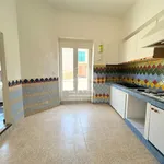 Rent 5 bedroom house of 96 m² in lauris