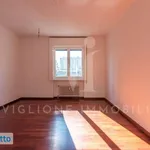 Rent 3 bedroom apartment of 95 m² in Milan