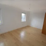 Rent 3 bedroom apartment in Scotland