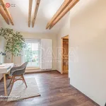 Pronajměte si 1 ložnic/e dům o rozloze 194 m² v Loděnice