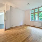 Maison de 250 m² avec 5 chambre(s) en location à Linkebeek