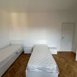 Rent 3 bedroom apartment of 71 m² in Milan