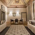 Rent 2 bedroom apartment of 100 m² in Florence