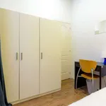 Rent a room in madrid