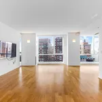 Rent 2 bedroom apartment of 117 m² in New York