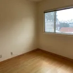 Rent 4 bedroom apartment in Santa Monica