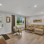 Appartement de 1162 m² avec 3 chambre(s) en location à Kawartha Lakes (Lindsay)