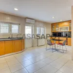 Alugar 3 quarto casa de 187 m² em Santa Maria da Feira