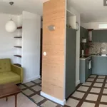 Appartement de 58 m² avec 4 chambre(s) en location à Lyon