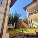 Rent 2 bedroom apartment in Roodepoort