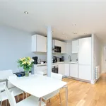 Rent 2 bedroom apartment of 70 m² in London