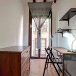 Rent 2 bedroom apartment of 77 m² in barcelona