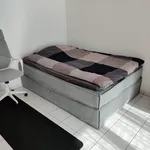 Miete 2 Schlafzimmer wohnung von 58 m² in Berlin