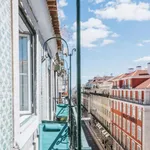 Rent 3 bedroom apartment in Lisbon