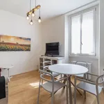 Rent 1 bedroom apartment in Milan