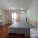 Rent 3 bedroom house of 140 m² in Bangkok