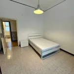 Rent 4 bedroom apartment of 95 m² in Milan