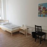 Miete 5 Schlafzimmer wohnung von 12 m² in Berlin