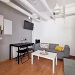 Rent 5 bedroom apartment in Madrid