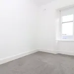 Rent 4 bedroom house in Glasgow