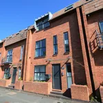 Rent 2 bedroom flat of 71 m² in West Midlands