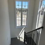 Maison de 3089 m² avec 4 chambre(s) en location à Clarington (Newcastle)