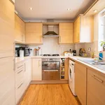 Rent 2 bedroom apartment in Cardiff