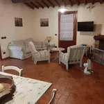 Rent 4 bedroom house of 130 m² in Calci