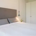 Miete 1 Schlafzimmer wohnung von 77 m² in Berlin