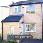 Rent 3 bedroom house in Kirklees