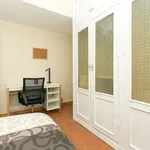 Rent a room of 75 m² in granada