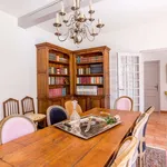 Maison de 262 m² avec 7 chambre(s) en location à Aix-en-Provence