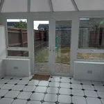 Rent 2 bedroom flat in Deeping St James