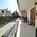 3-room flat via Liri 10, Campo Ascolano - Villaggio Tognazzi, Pomezia