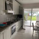 Rent 3 bedroom house of 200 m² in Roma