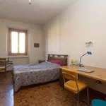 Rent a room in milan