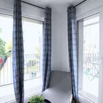 Rent a room in paris