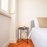 Rent a room in lisbon