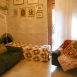 Rent a room in milan