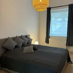 Rent 1 bedroom apartment of 646 m² in Dusseldorf