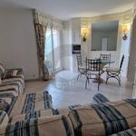 Rent 2 bedroom apartment of 44 m² in Centre